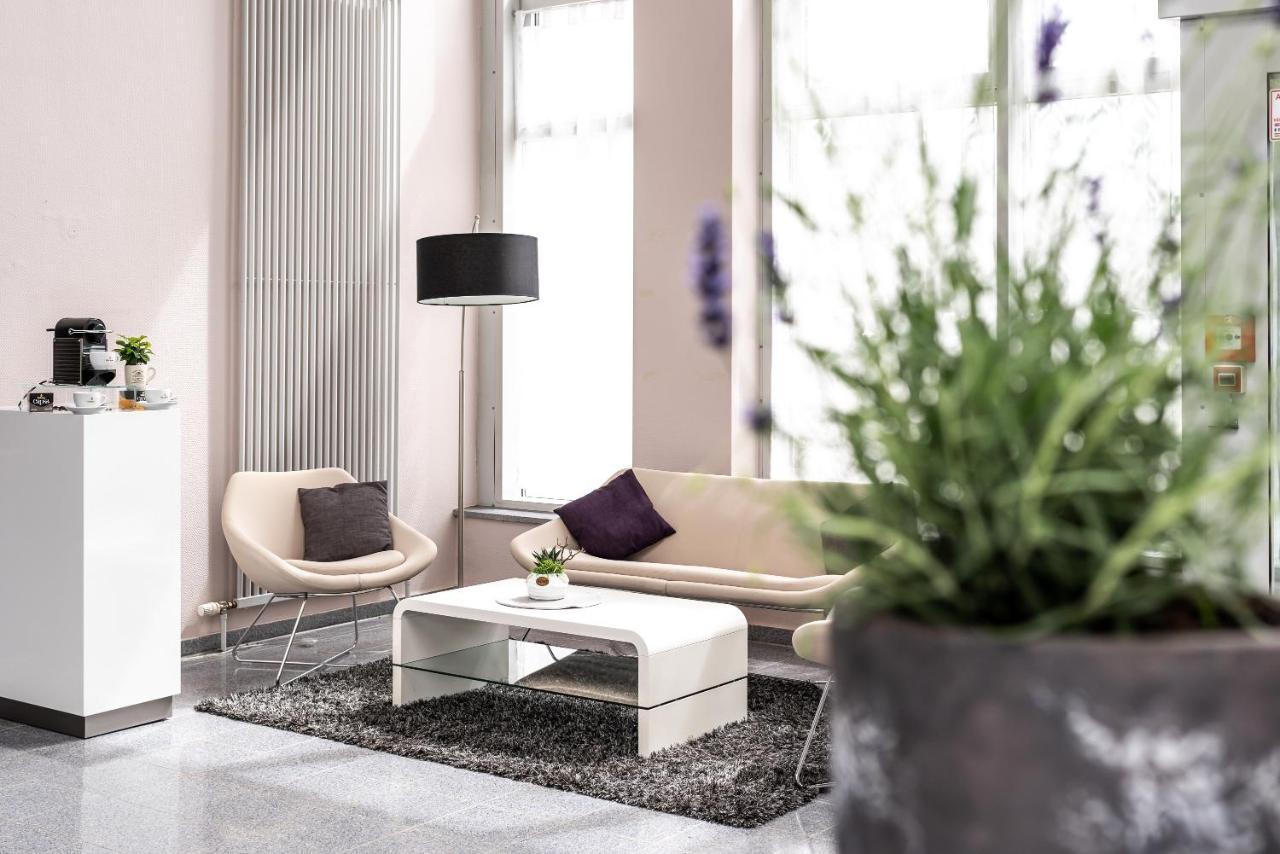 Elaya Hotel Wolfenbuettel Ehemals Rilano 24 7 Hotel ヴォルフェンビュッテル エクステリア 写真